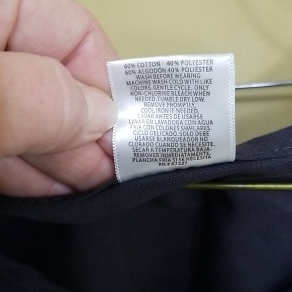 Scrub Top - Picture 5 of 6